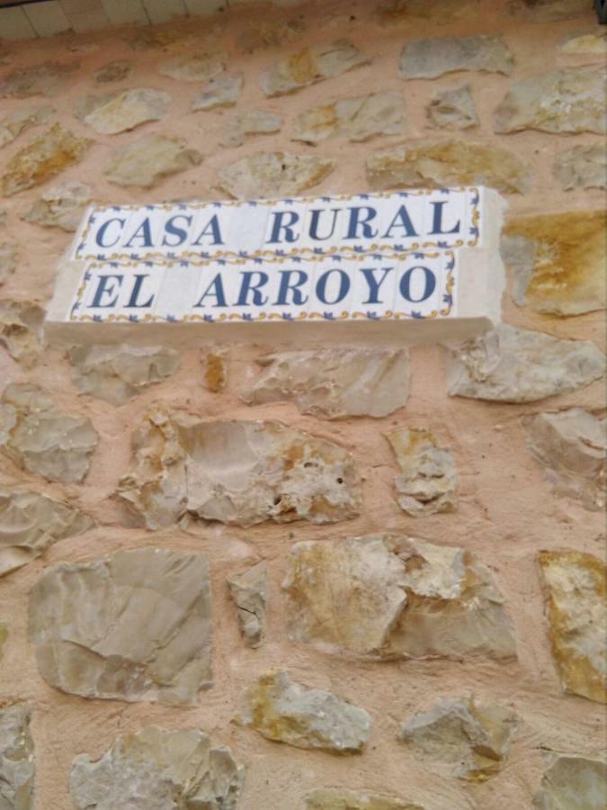 El Arroyo De Poyatos Appartement Buitenkant foto
